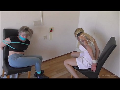 ❤️ Dépendante / attachée et bâillonnée / demoiselle en détresse Porno at us ❌️❤