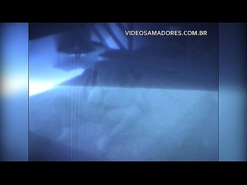 ❤️ Un mari filme sa femme en train de baiser son voisin et découvre qu'il est cocu. Porno at us ❌️❤